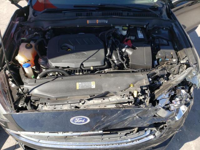 Photo 11 from auction – 2017 FORD FUSION SE with VIN 3FA6P0HD4HR241610