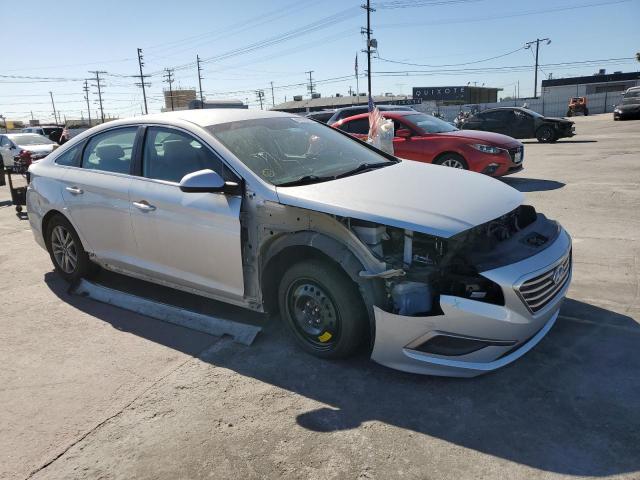 Photo 4 from auction – 2017 HYUNDAI SONATA SE with VIN 5NPE24AF0HH474801