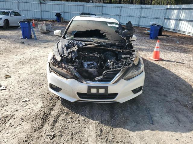 Photo 5 from auction – 2017 NISSAN ALTIMA 2.5 with VIN 1N4AL3AP2HC126921