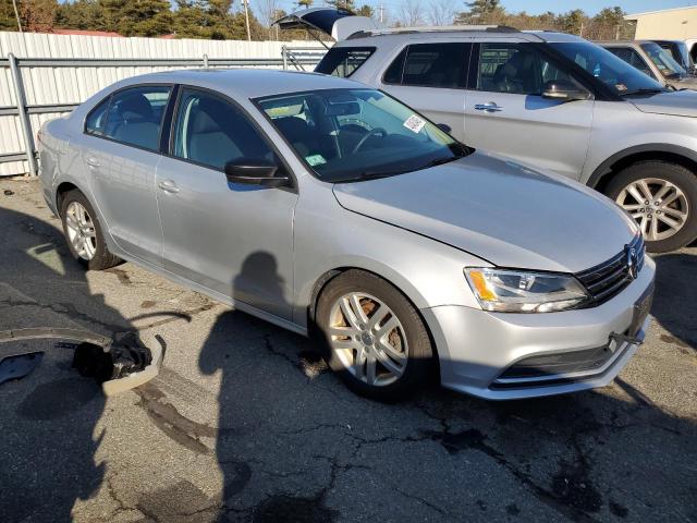 Photo 4 from auction – 2015 VOLKSWAGEN JETTA BASE with VIN 3VW2K7AJ5FM251523