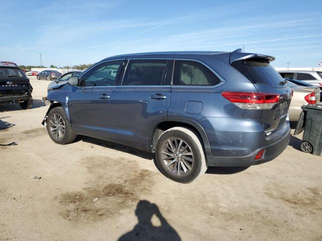 Photo 2 from auction – 2018 TOYOTA HIGHLANDER with VIN 5TDKZRFH5JS252812