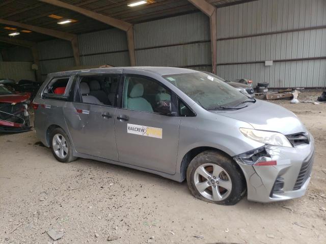Photo 4 from auction – 2018 TOYOTA SIENNA L with VIN 5TDZZ3DC3JS949690