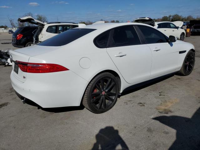 Photo 3 from auction – 2016 JAGUAR XF S with VIN SAJBG4BV2GCY17548