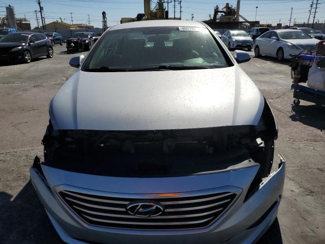 Photo 5 from auction – 2017 HYUNDAI SONATA SE with VIN 5NPE24AF0HH474801