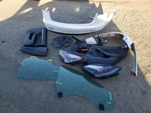 Photo 12 from auction – 2021 TESLA MODEL 3 with VIN 5YJ3E1EA5MF016580