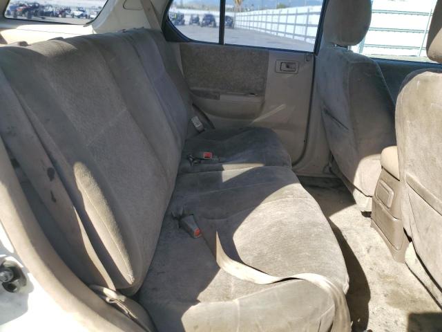 Photo 10 from auction – 2000 ISUZU RODEO S with VIN 4S2DM58W4Y4327232