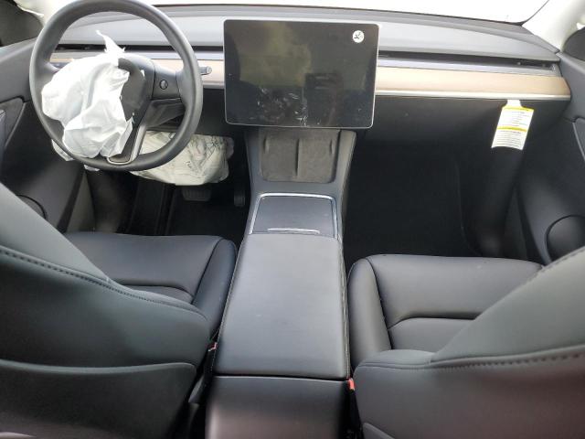 Photo 8 from auction – 2021 TESLA MODEL Y with VIN 5YJYGDEE6MF175760