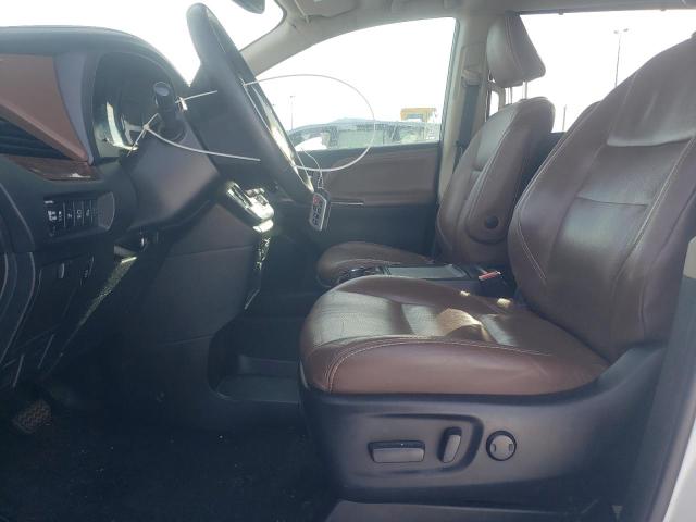 Photo 7 from auction – 2018 TOYOTA SIENNA XLE with VIN 5TDDZ3DC8JS197544
