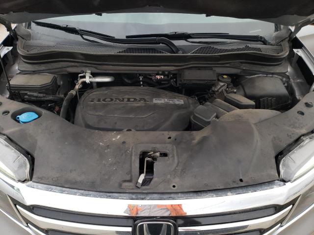 Photo 12 from auction – 2017 HONDA PILOT ELIT with VIN 5FNYF6H02HB013497