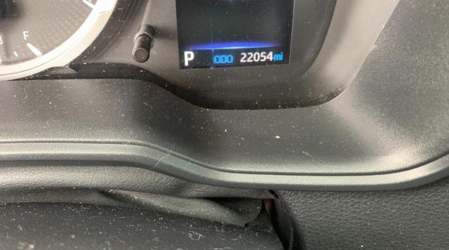Photo 8 from auction – 2020 TOYOTA COROLLA LE with VIN 5YFEPRAE2LP086082