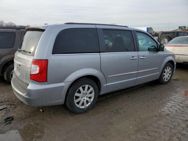 Photo 3 from auction – 2015 CHRYSLER TOWN & COU with VIN 2C4RC1BG0FR562705