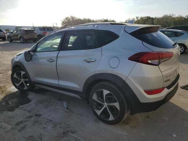 Photo 2 from auction – 2017 HYUNDAI TUCSON LIM with VIN KM8J33A2XHU278918