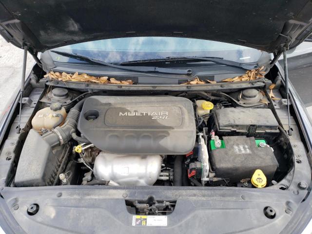 Photo 11 from auction – 2016 CHRYSLER 200 LIMITE with VIN 1C3CCCABXGN119990