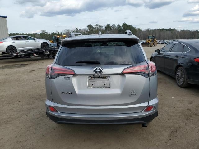 Photo 6 from auction – 2017 TOYOTA RAV4 LE with VIN 2T3BFREV1HW653461