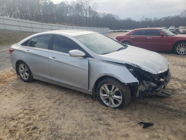 Photo 4 from auction – 2011 HYUNDAI SONATA SE with VIN 5NPEC4AC8BH180170
