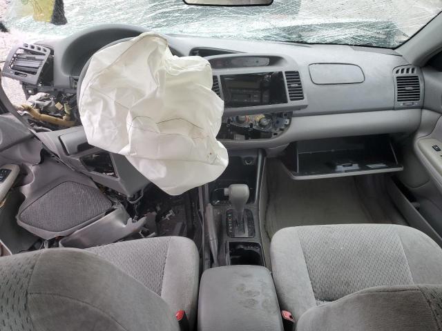 Photo 8 from auction – 2004 TOYOTA CAMRY LE with VIN 4T1BE32KX4U897221