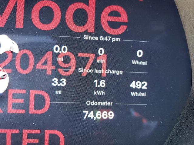Photo 9 from auction – 2017 TESLA MODEL S with VIN 5YJSA1E2XHF204971