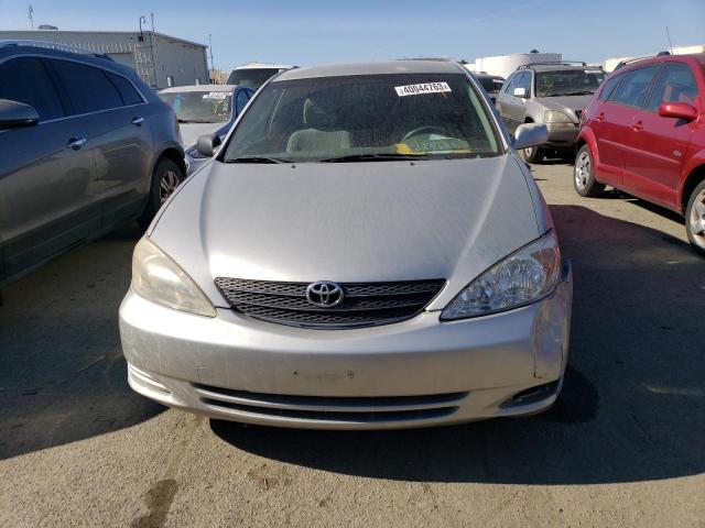 Photo 5 from auction – 2003 TOYOTA CAMRY LE with VIN JTDBE30K330157751