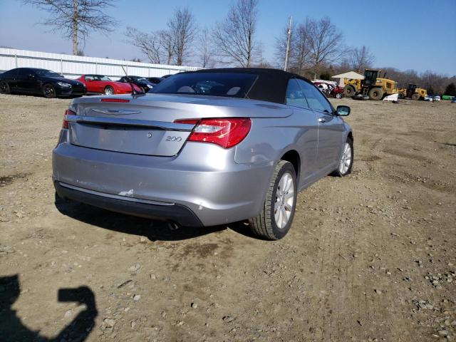 Photo 3 from auction – 2013 CHRYSLER 200 TOURIN with VIN 1C3BCBEB0DN526857