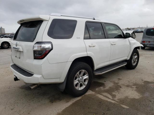 Photo 3 from auction – 2016 TOYOTA 4RUNNER SR with VIN JTEZU5JRXG5112691