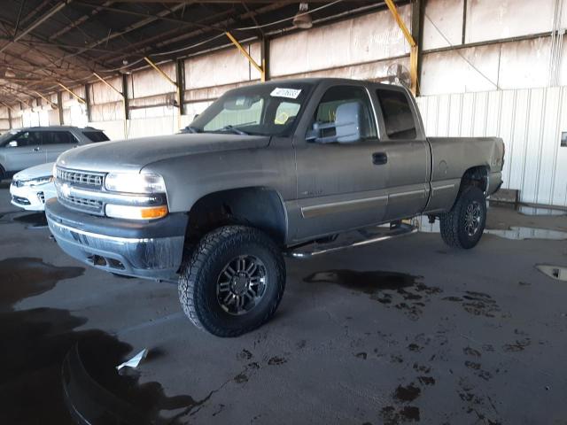 CHEVROLET SILVERADO 2002 with VIN 1GCEK19T42E199725 - Photo from auction