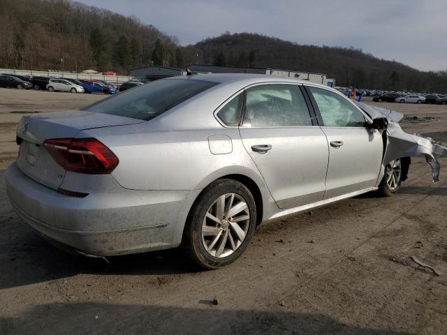 Photo 3 from auction – 2018 VOLKSWAGEN PASSAT SE with VIN 1VWBA7A37JC040774