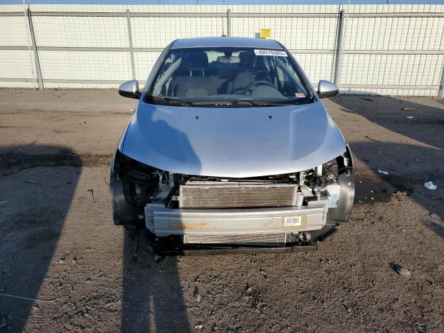 Photo 5 from auction – 2019 CHEVROLET SONIC LT with VIN 1G1JD5SB2K4118236