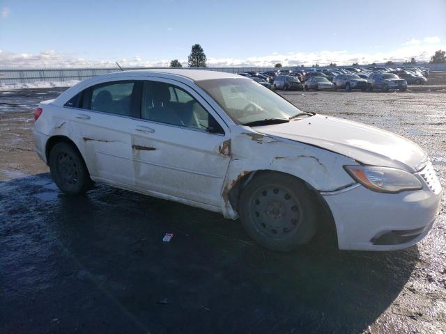 Photo 4 from auction – 2013 CHRYSLER 200 LX with VIN 1C3CCBAG0DN716275