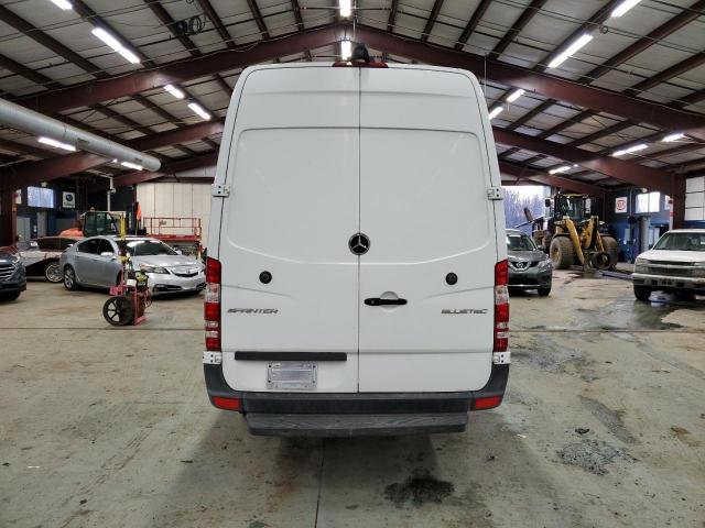 Photo 6 from auction – 2015 MERCEDES-BENZ SPRINTER 2 with VIN WD3PE8DC0F5955051