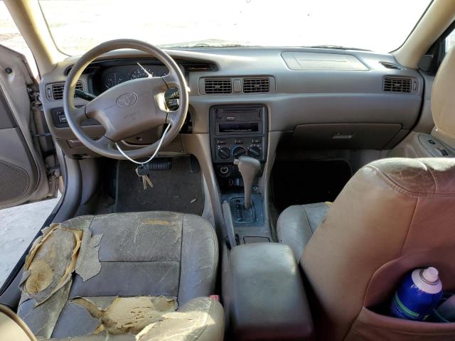 Photo 8 from auction – 2000 TOYOTA CAMRY CE with VIN 4T1BG22K3YU975297
