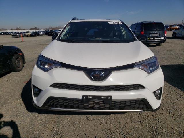 Photo 5 from auction – 2017 TOYOTA RAV4 SE with VIN JTMNFREV9HD103712
