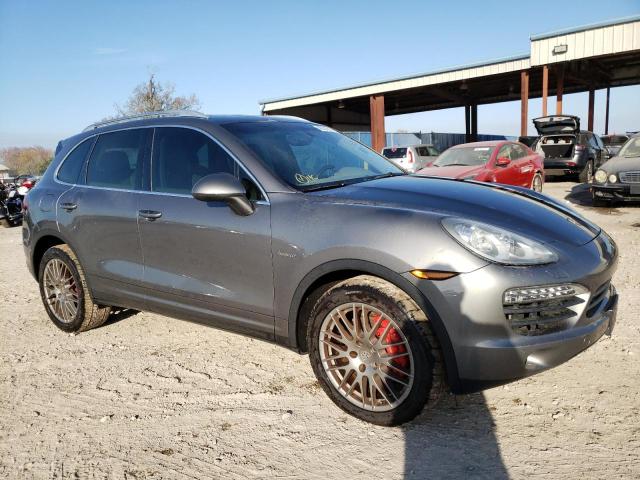 Photo 4 from auction – 2011 PORSCHE CAYENNE S with VIN WP1AE2A21BLA92950