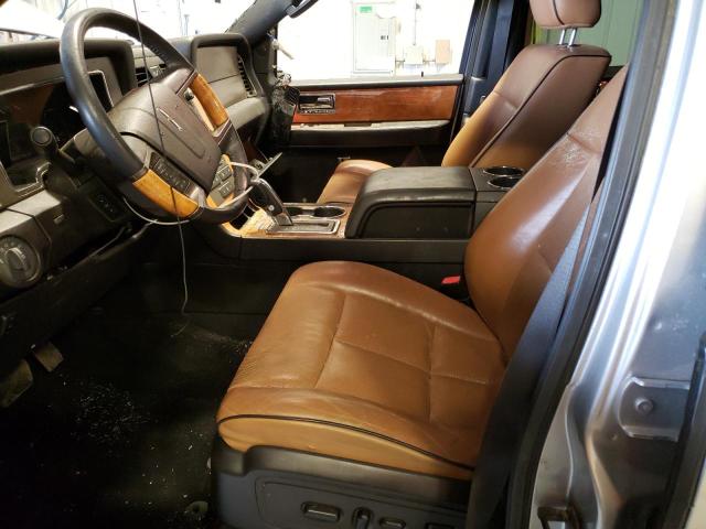 Photo 7 from auction – 2012 LINCOLN NAVIGATOR with VIN 5LMJJ3J54CEL01593