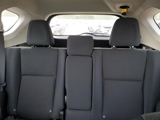 Photo 10 from auction – 2017 TOYOTA RAV4 LE with VIN 2T3BFREV1HW653461