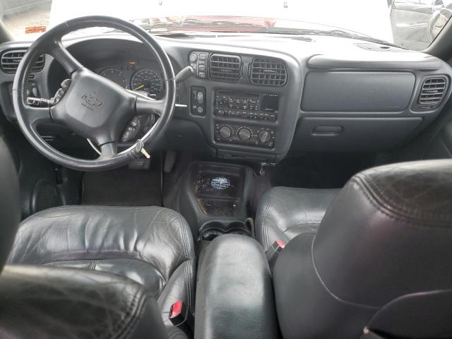 Photo 8 from auction – 2000 CHEVROLET BLAZER with VIN 1GNDT13W4Y2171405