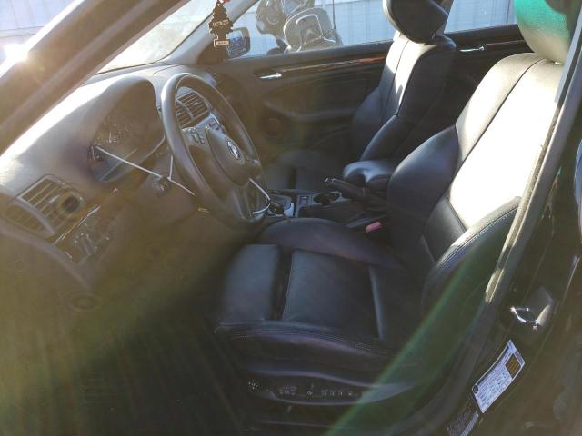 Photo 7 from auction – 2005 BMW 325 IS SUL with VIN WBAAZ33475KW76366
