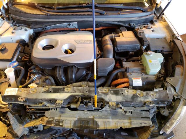 Photo 11 from auction – 2016 HYUNDAI SONATA HYB with VIN KMHE24L10GA013598