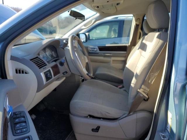Photo 7 from auction – 2010 CHRYSLER TOWN & COU with VIN 2A4RR5D14AR126103