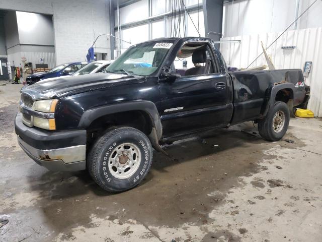 CHEVROLET silverado 2004 with VIN 1GCHK24UX4E248805 - Photo from auction