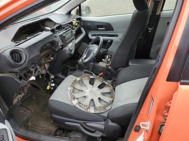 Photo 7 from auction – 2014 TOYOTA PRIUS C with VIN JTDKDTB31E1064247
