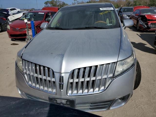 Photo 5 from auction – 2010 LINCOLN MKT with VIN 2LMHJ5AT1ABJ08164