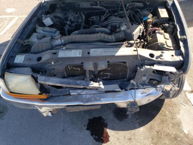 Photo 11 from auction – 2000 FORD RANGER with VIN 1FTYR14V2YPB40235