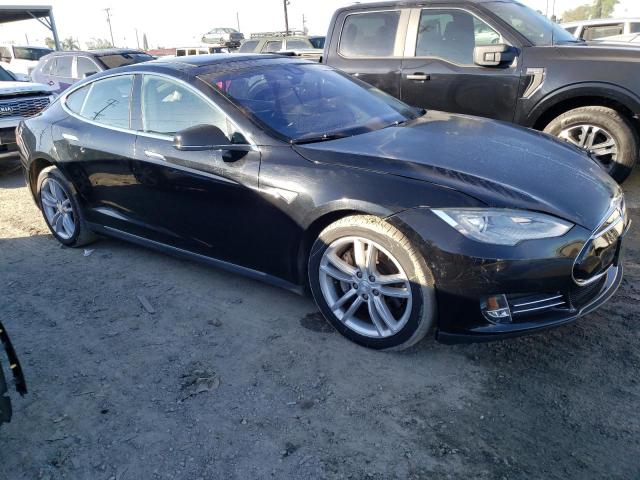 Photo 4 from auction – 2015 TESLA MODEL S 85 with VIN 5YJSA1H27FF081302