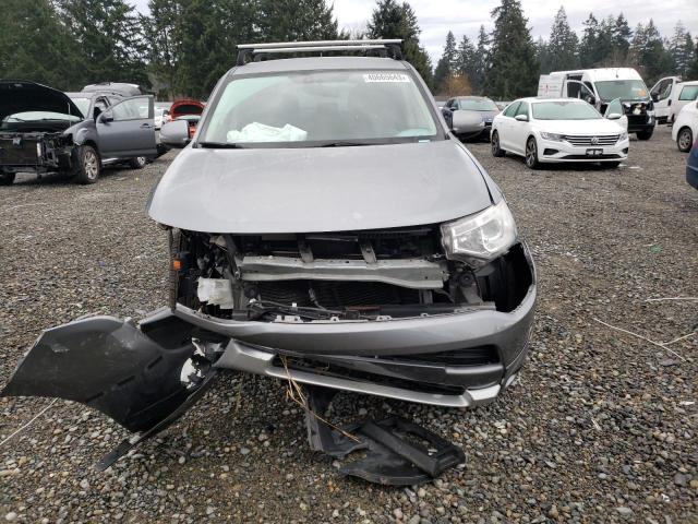 Photo 5 from auction – 2014 MITSUBISHI OUTLANDER with VIN JA4JZ4AX6EZ015192