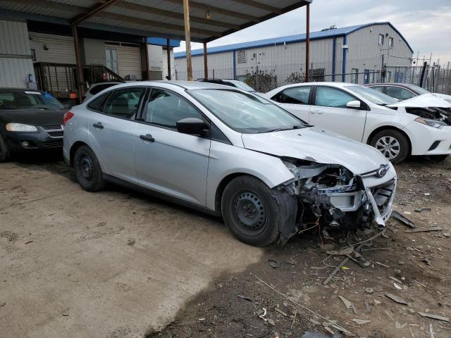 Photo 4 from auction – 2014 FORD FOCUS S with VIN 1FADP3E22EL401148
