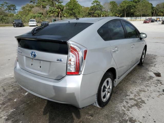 Photo 3 from auction – 2013 TOYOTA PRIUS with VIN JTDKN3DU3D5703884