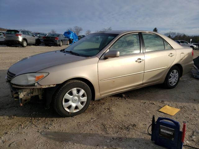 TOYOTA CAMRY LE 2004 with VIN 4T1BE30K34U877508 - Photo from auction