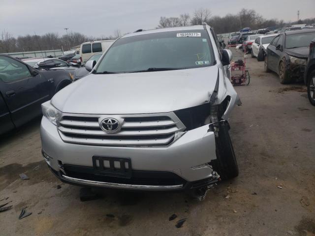 Photo 5 from auction – 2011 TOYOTA HIGHLANDER with VIN 5TDDK3EH4BS055160