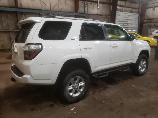 Photo 3 from auction – 2019 TOYOTA 4RUNNER SR with VIN JTEBU5JRXK5667571