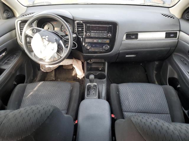 Photo 8 from auction – 2014 MITSUBISHI OUTLANDER with VIN JA4AD2A35EZ003468